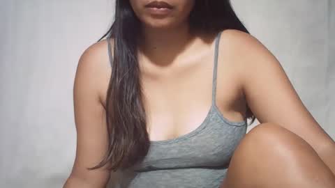 hotpink4u04 online show from 10-24-25, 08:16