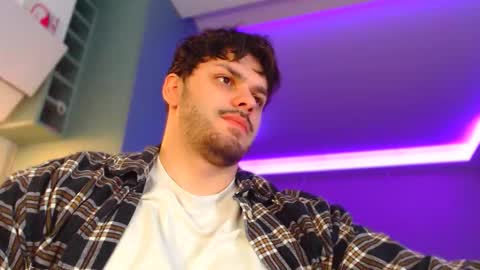 Snapshot of hotpolishsausage chatting on 10-31-25, 12:00 Jason online show from 10-31-25, 12:00