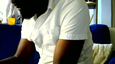 Snapshot of hotpussy_ebony chatting on 06-17-26, 10:50 hotpussy ebony online show from 06-17-26, 10:50