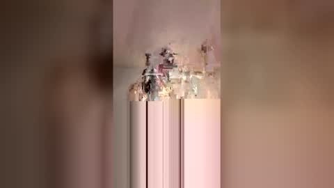 Hotqueen02 online show from 05-08-26, 10:31