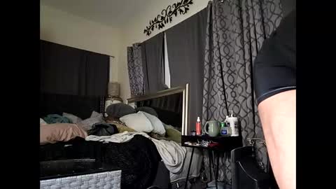 hotrox6942 online show from 02-26-26, 09:30