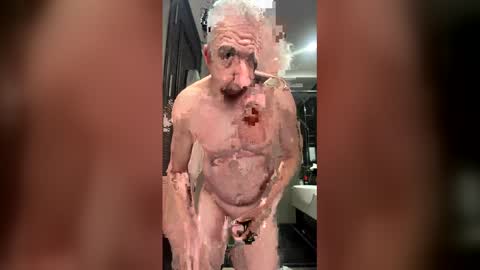 Snapshot of hotsilverdady chatting on 01-17-26, 01:43 hotsilverdady online show from 01-17-26, 01:43