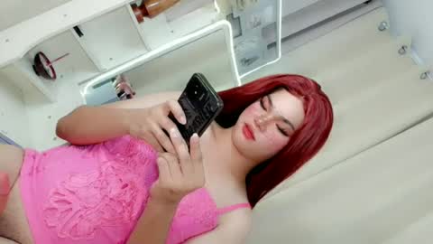 Snapshot of hotsiren101 chatting on 06-16-26, 01:03 hotsiren101 online show from 06-16-26, 01:03