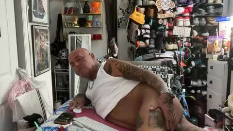 hotstuff775616 online show from 02-07-26, 05:44