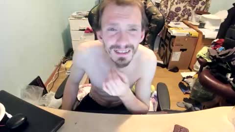 hot online show from 11-21-25, 05:22