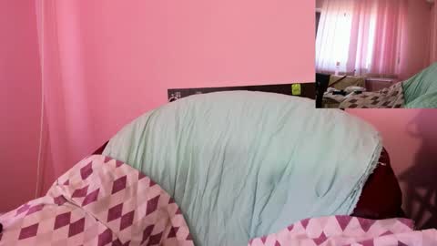 Monica online show from 11-26-25, 08:48