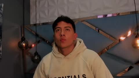 Snapshot of hott_boyy__ chatting on 11-09-25, 11:30 hott_boyy__ online show from 11-09-25, 11:30