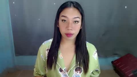 Snapshot of hott_cumforyou chatting on 02-16-25, 02:43 jelaigrande  online show from 02-16-25, 02:43