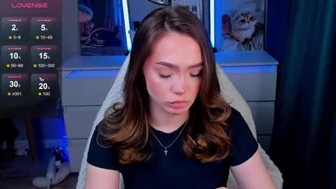 hello Im Eva online show from 04-21-26, 09:37