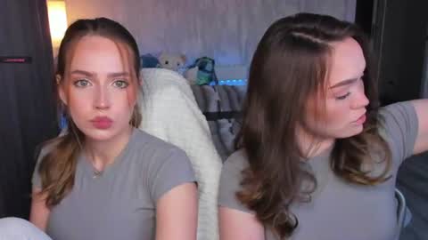 hello Im Eva online show from 07-12-26, 01:46