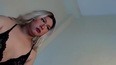 Snapshot of hotterthansex2 chatting on 03-08-25, 09:08 hotterthansex2 online show from 03-08-25, 09:08