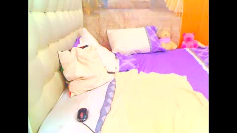 THEONE online show from 03-11-26, 11:27