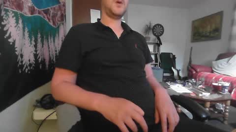 Snapshot of hottghost123 chatting on 06-12-26, 08:19 Josh online show from 06-12-26, 08:19