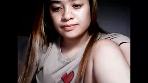 Snapshot of hottie_asianbabe chatting on 12-14-24, 03:15 Leen online show from 12-14-24, 03:15