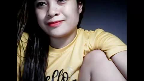 Snapshot of hottie_asianbabe chatting on 01-08-25, 05:59 Leen online show from 01-08-25, 05:59
