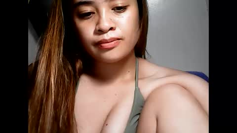 Snapshot of hottie_asianbabe chatting on 01-15-25, 11:53 Leen online show from 01-15-25, 11:53