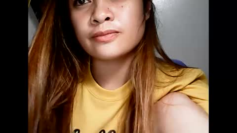Snapshot of hottie_asianbabe chatting on 01-28-25, 12:11 Leen online show from 01-28-25, 12:11