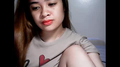 Snapshot of hottie_asianbabe chatting on 02-09-25, 12:06 Leen online show from 02-09-25, 12:06