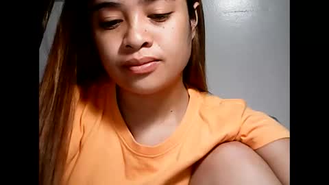 Snapshot of hottie_asianbabe chatting on 03-02-25, 11:31 Leen online show from 03-02-25, 11:31