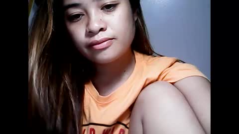 Snapshot of hottie_asianbabe chatting on 03-09-25, 11:14 Leen online show from 03-09-25, 11:14