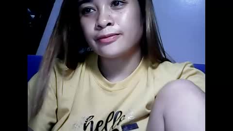 Snapshot of hottie_asianbabe chatting on 03-11-25, 12:06 Leen online show from 03-11-25, 12:06