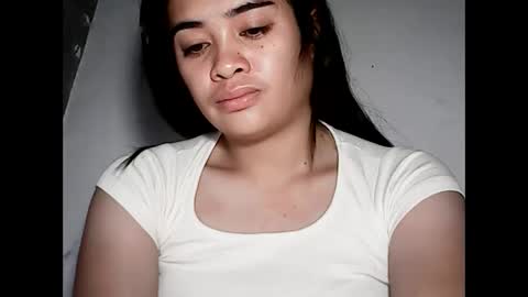 Snapshot of hottie_asianbabe chatting on 01-19-26, 04:22 Leen online show from 01-19-26, 04:22