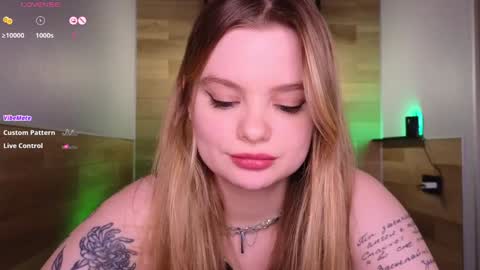 Jane  online show from 01-25-25, 05:19