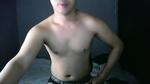 hottie_kyle69 online show from 03-17-26, 10:35