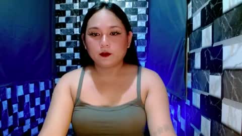 Snapshot of hottie_uzeah21 chatting on 06-15-26, 09:33 hottie_uzeah21 online show from 06-15-26, 09:33