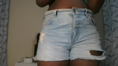 Snapshot of hottie_vera chatting on 07-03-26, 06:42 vera online show from 07-03-26, 06:42