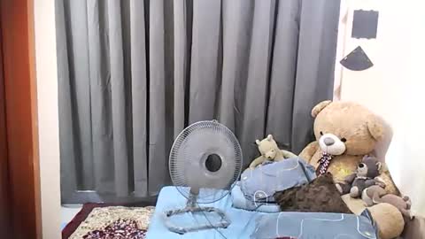 HottieChloe online show from 04-11-26, 07:35