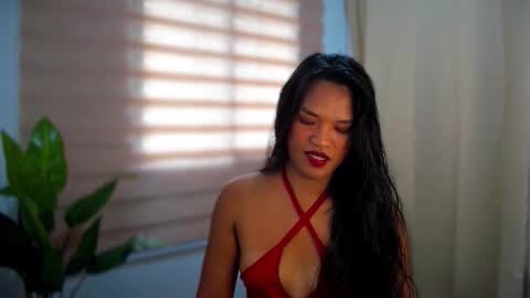 Maxine online show from 09-20-25, 12:33