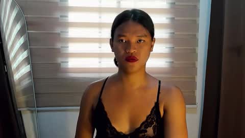 Snapshot of hottieelijah760282 chatting on 12-16-25, 01:32 Maxine online show from 12-16-25, 01:32