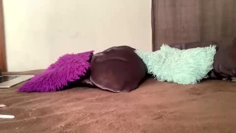 Snapshot of hottietat4u chatting on 02-28-25, 03:15 Tat online show from 02-28-25, 03:15