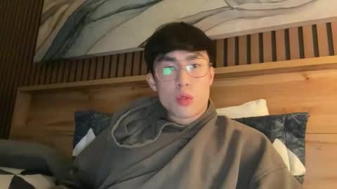 hottiewithabody101 online show from 10-23-25, 02:44