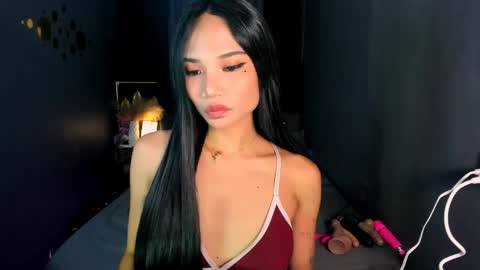 Hi i am Jane half vietnamese and half pinay and would like to meet good person here XOXO online show from 06-03-26, 06:27