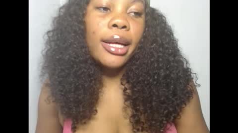 hotty_lora889 online show from 10-14-25, 02:29