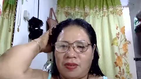 Snapshot of hottycrissy4u chatting on 07-11-26, 12:41 hottycrissy4u online show from 07-11-26, 12:41
