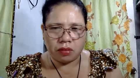 Snapshot of hottycrissy4u chatting on 07-19-26, 07:17 hottycrissy4u online show from 07-19-26, 07:17