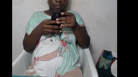 hottylissa1 online show from 12-14-25, 09:30