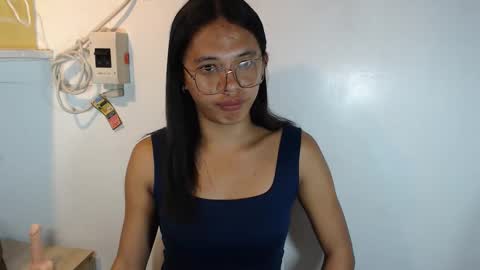 Snapshot of hotvalentina_ chatting on 02-19-26, 06:53 Valentina3 online show from 02-19-26, 06:53