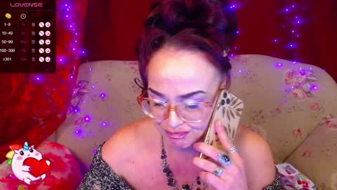 Snapshot of hotzlata chatting on 02-05-25, 07:53 Hotzlata online show from 02-05-25, 07:53