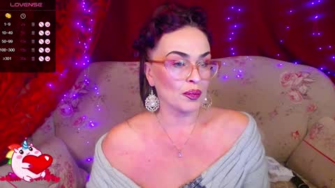 Snapshot of hotzlata chatting on 02-08-25, 08:21 Hotzlata online show from 02-08-25, 08:21