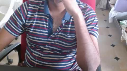 Snapshot of houseofwayne chatting on 03-02-26, 05:08 Cute Boy with Awesome Cock. online show from 03-02-26, 05:08