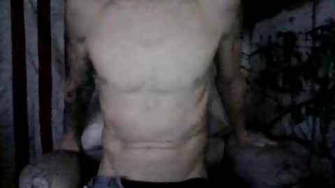 Snapshot of howbowdadareboy33 chatting on 12-17-25, 07:31 ask me online show from 12-17-25, 07:31