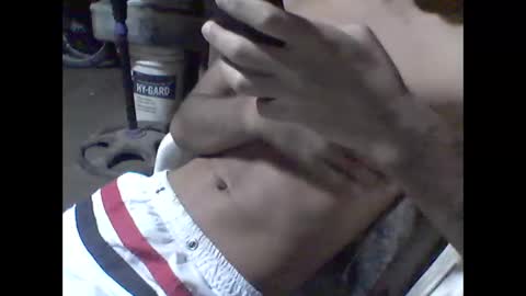 Snapshot of hoyosa035 chatting on 04-23-26, 02:46 hoyosa035 online show from 04-23-26, 02:46
