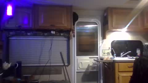 Snapshot of hoytme chatting on 11-16-25, 02:28 hoytme online show from 11-16-25, 02:28