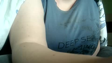 Snapshot of hp58649blabla chatting on 10-08-25, 10:02 hp58649blabla online show from 10-08-25, 10:02