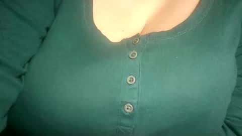 Snapshot of hp58649blabla chatting on 10-27-25, 05:50 hp58649blabla online show from 10-27-25, 05:50