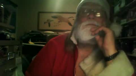 Snapshot of hrnydvl95638 chatting on 12-12-24, 11:25 hrnydvl9568 online show from 12-12-24, 11:25